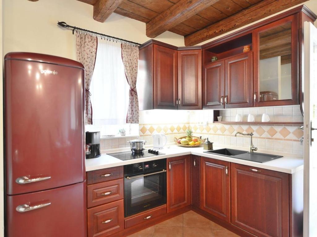 Villa Omiš Esterno foto