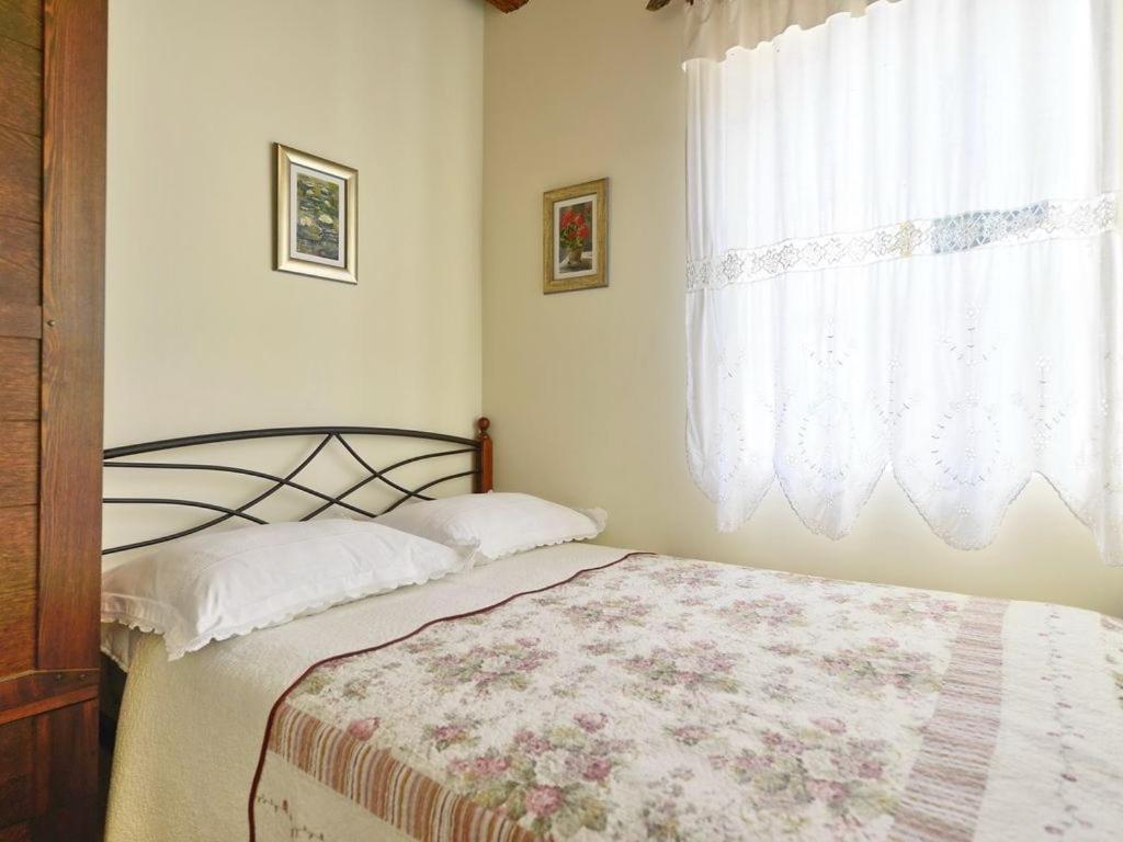 Villa Omiš Esterno foto
