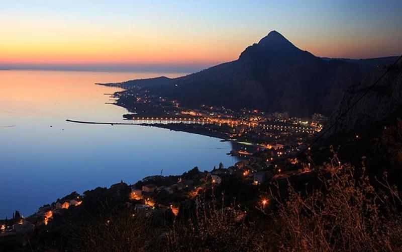 Villa Omiš Esterno foto