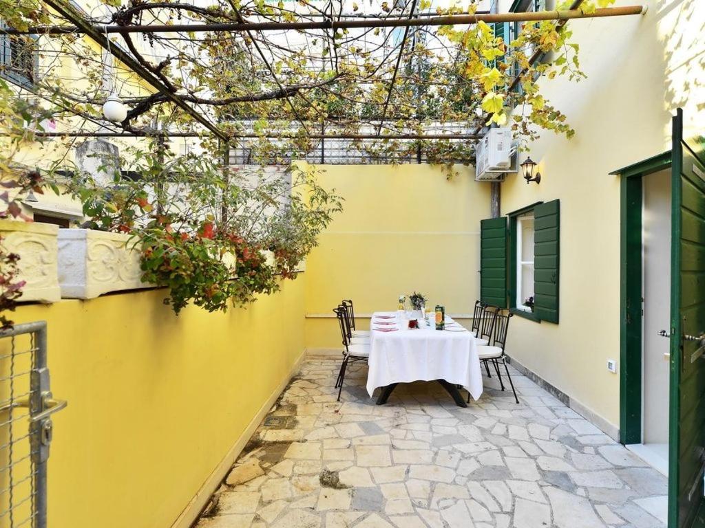 Villa Omiš Esterno foto